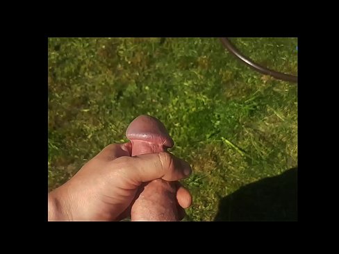 ❤️ Hot hottie si fa scopare la figa rosa e sborra con uno squirt in un giardino estivo ❤❌ Porno al it.yespornpics-com.ru ️❤