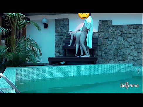 ❤️ Il capo invita la cameriera alla piscina, ma non poteva resistere a un caldo ❤❌ Porno al it.yespornpics-com.ru ️❤